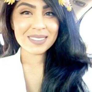 Meet your Posher, Maribel